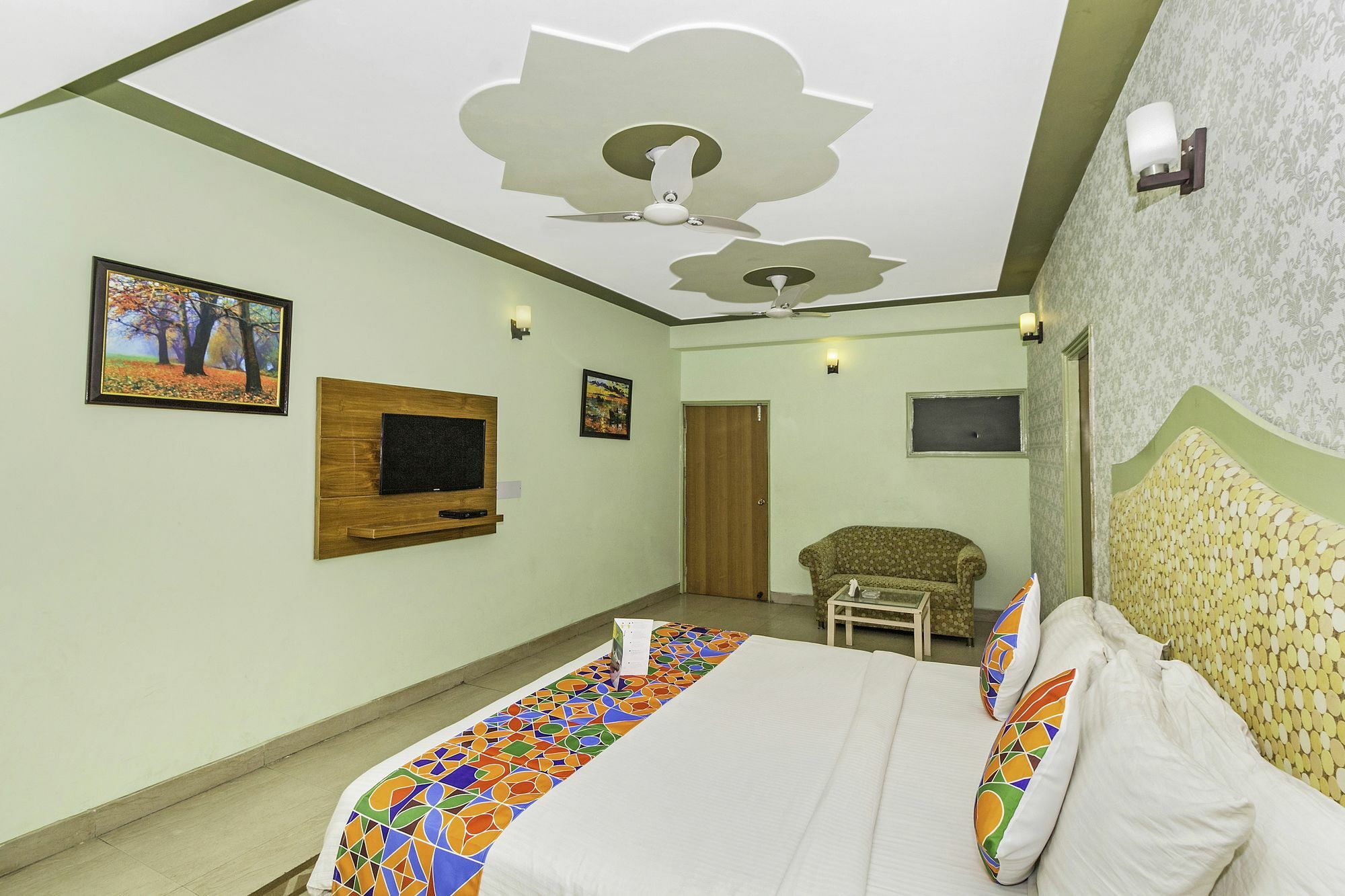 Airport Hotel Ambrosia New Delhi Ngoại thất bức ảnh